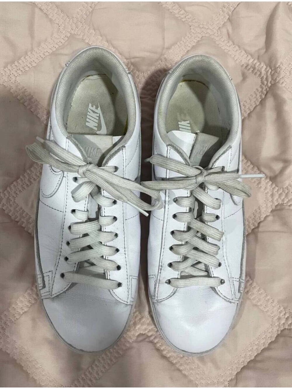 Nike Blazer Low ’77 White Leather Sneakers Women’s 8.5 EUR 40 AV9370-111